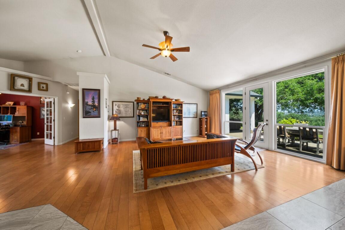 21750 Robledo Road Palo Cedro, CA 96073 - Photo 10 of 74 IMG-12