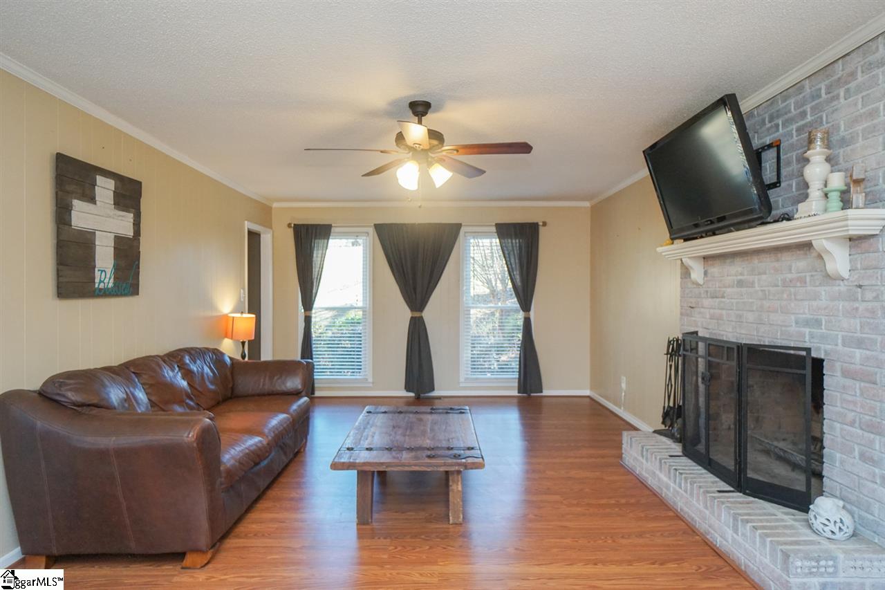 60 White Oak Court Inman, SC 29349 - Photo 11 of 30 Gallery Image 11