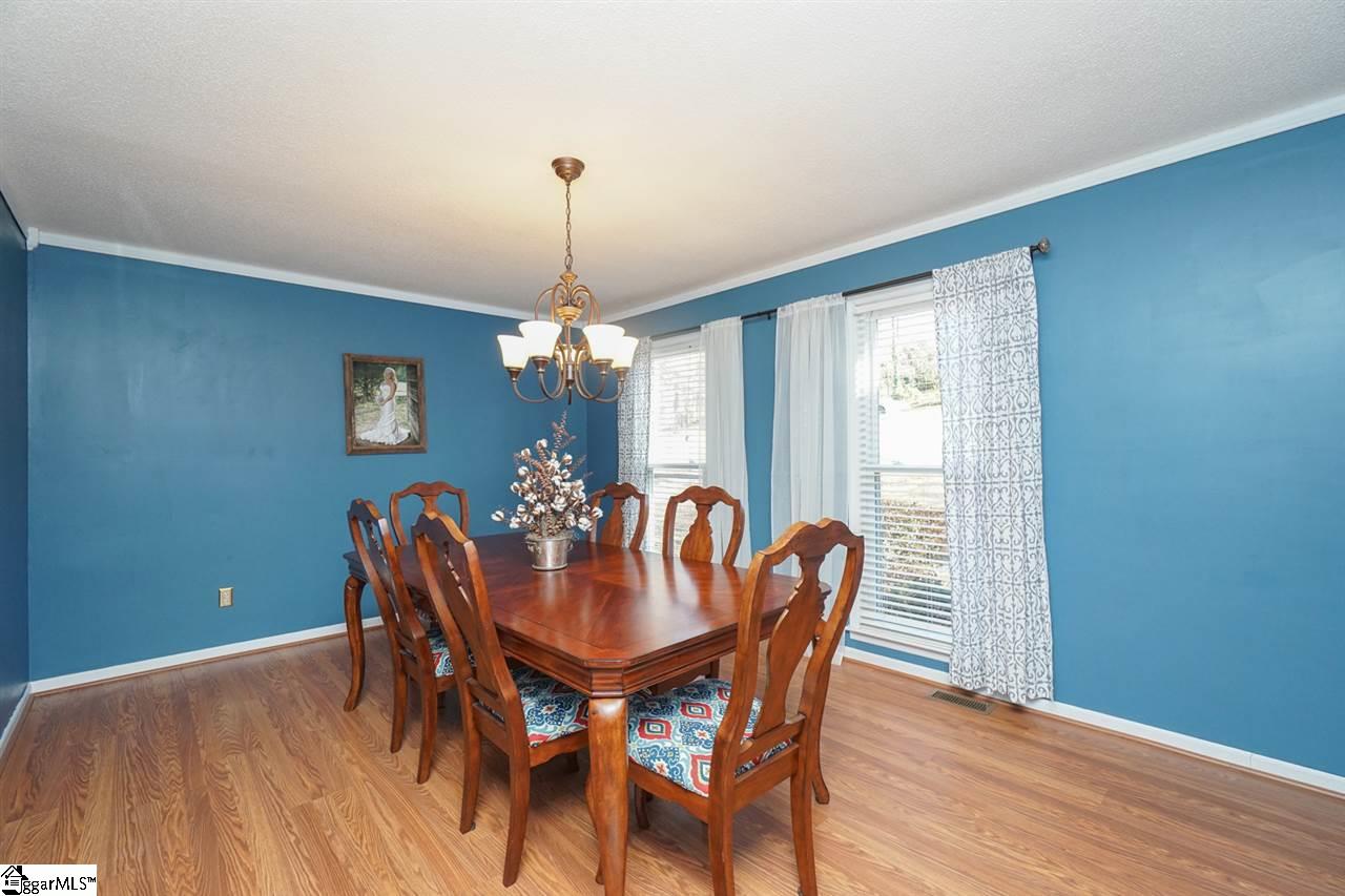 60 White Oak Court Inman, SC 29349 - Photo 6 of 30 Gallery Image 6