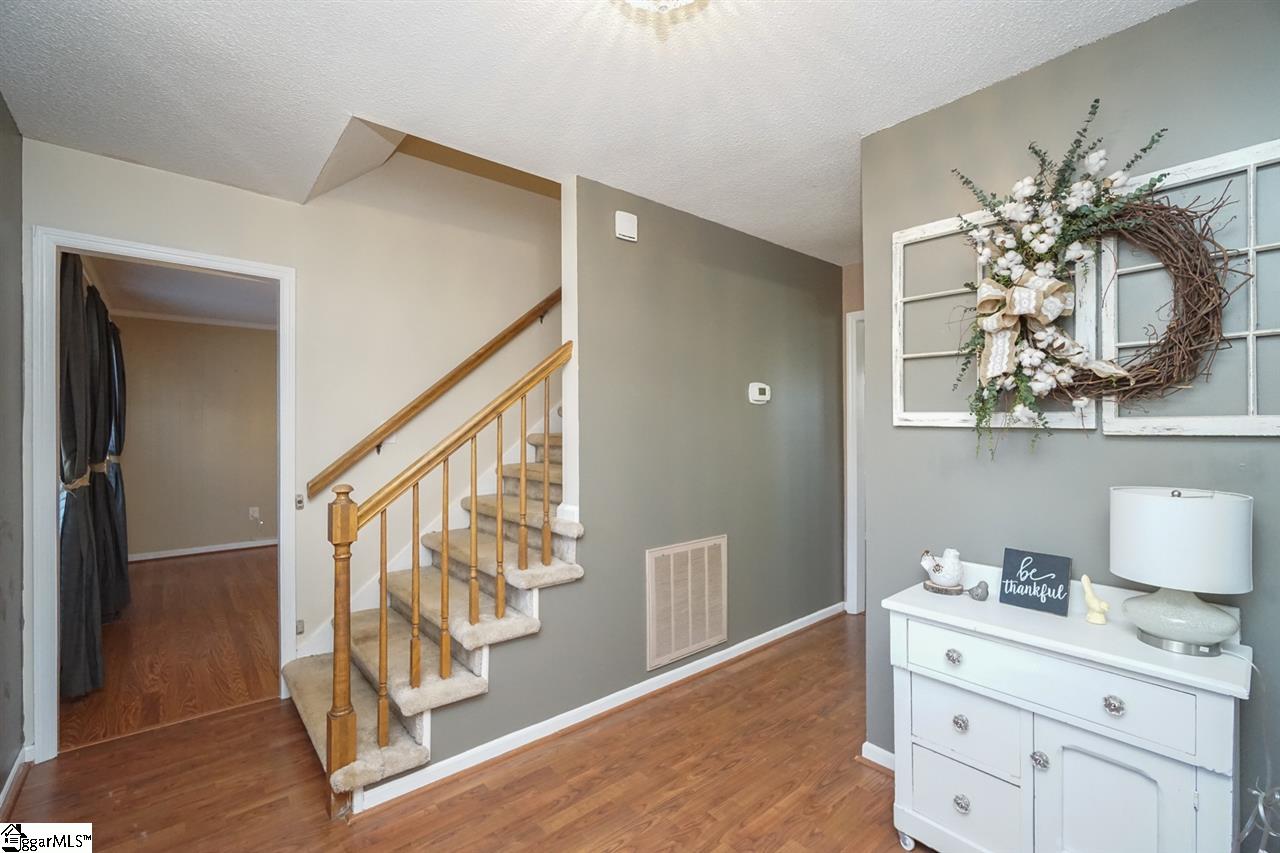 60 White Oak Court Inman, SC 29349 - Photo 7 of 30 Gallery Image 7