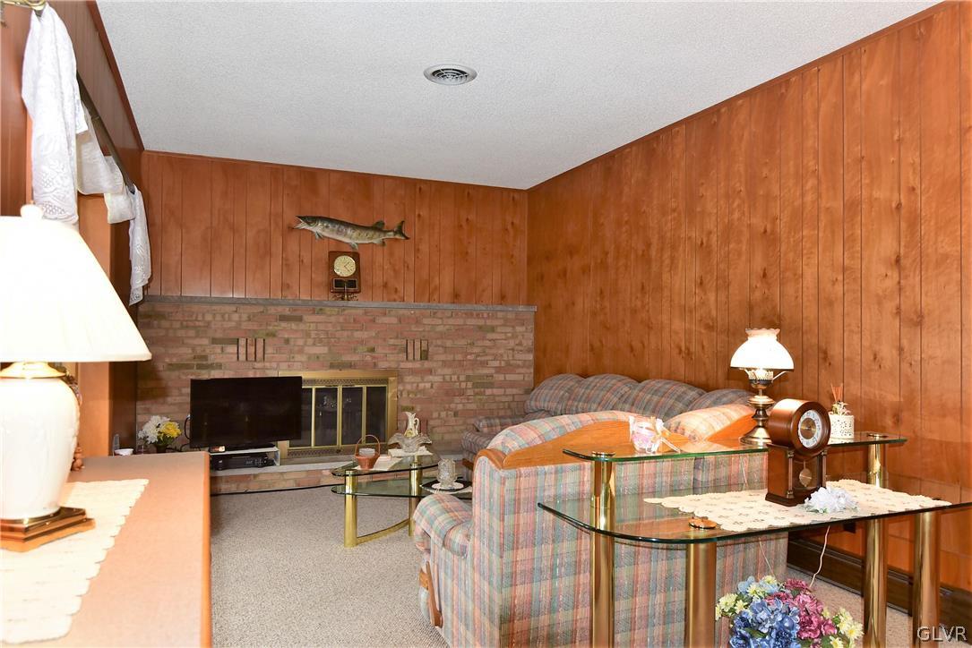 903 Breidinger Road Nazareth, PA 18064 - Photo 16 of 31 Gallery Image 16