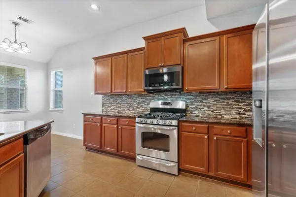 $2,599 | 146 Black Swan Place, The Woodlands, TX 77354