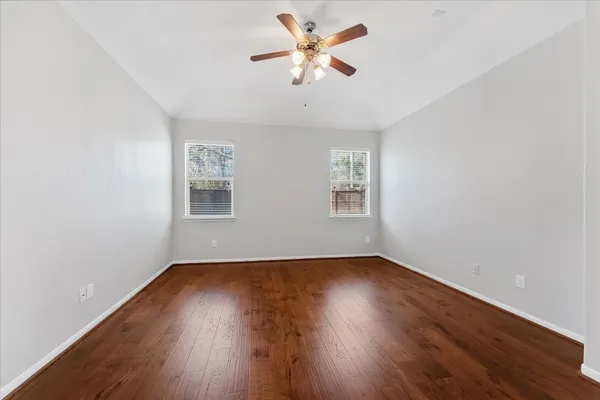 $2,599 | 146 Black Swan Place, The Woodlands, TX 77354