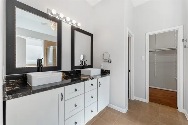 $2,599 | 146 Black Swan Place, The Woodlands, TX 77354