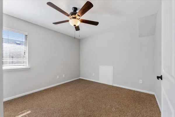 $2,599 | 146 Black Swan Place, The Woodlands, TX 77354