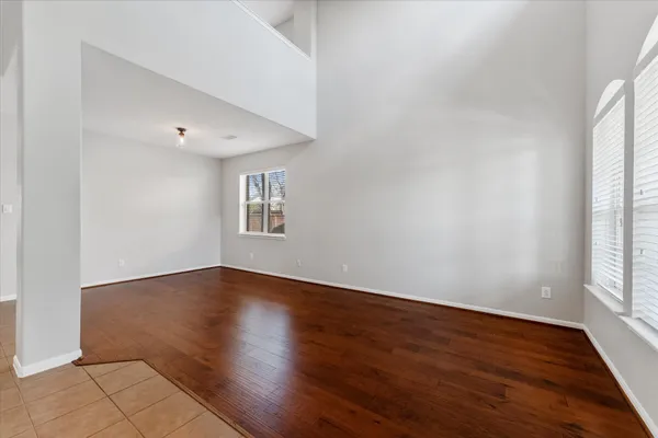 $2,599 | 146 Black Swan Place, The Woodlands, TX 77354