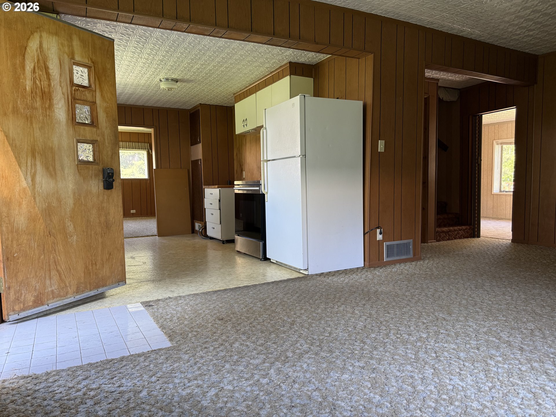 320 Bonanza Street Sumpter, OR 97877 - Photo 12 of 34 Kitchen/Living Room
