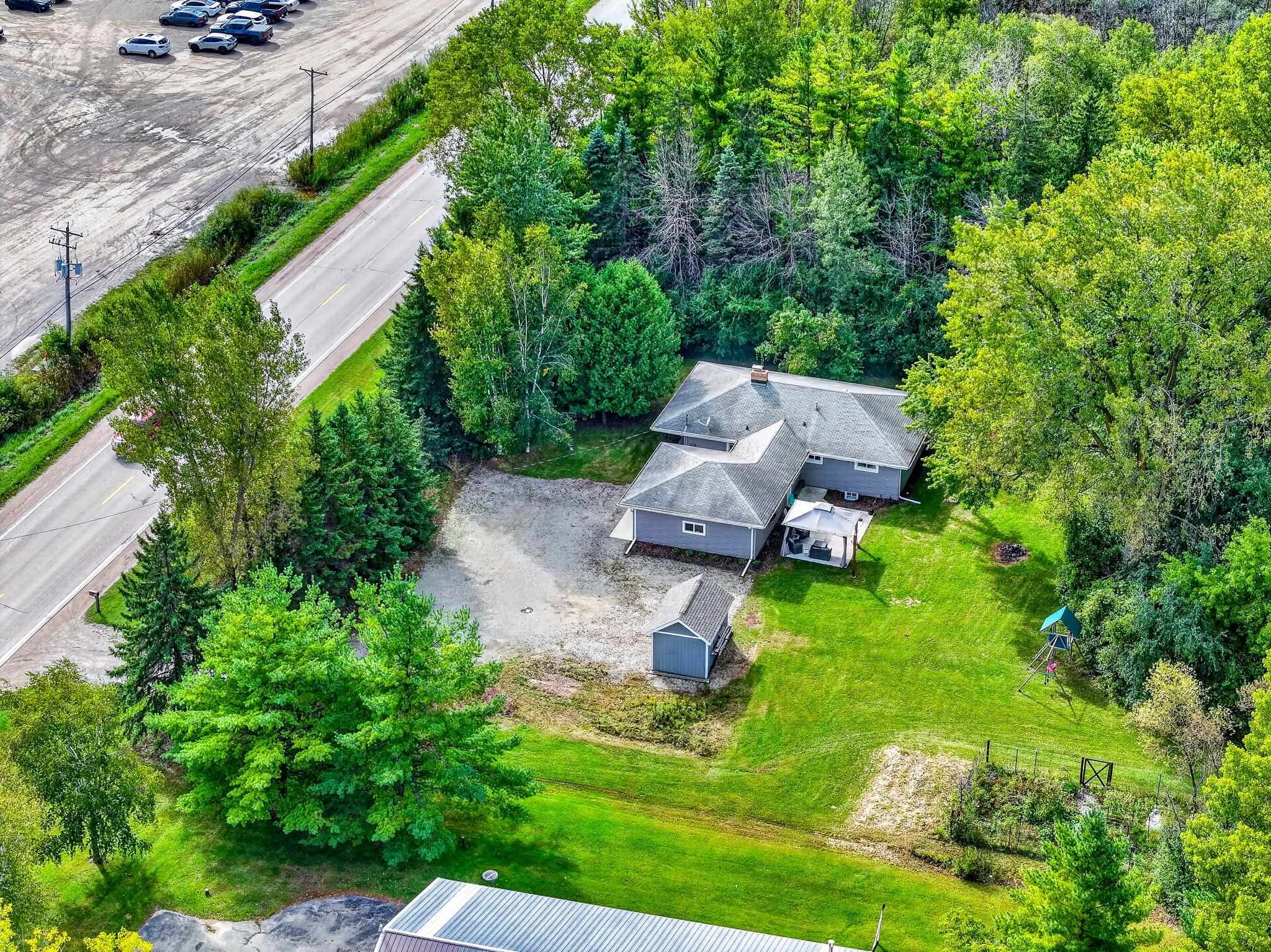 1730 West Edgewood Drive Appleton, WI 54913 - Photo 39 of 41 Gallery Image 39