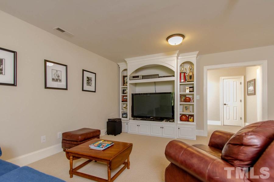 1717 Knox Road Raleigh, NC 27608 - Photo 20 of 25