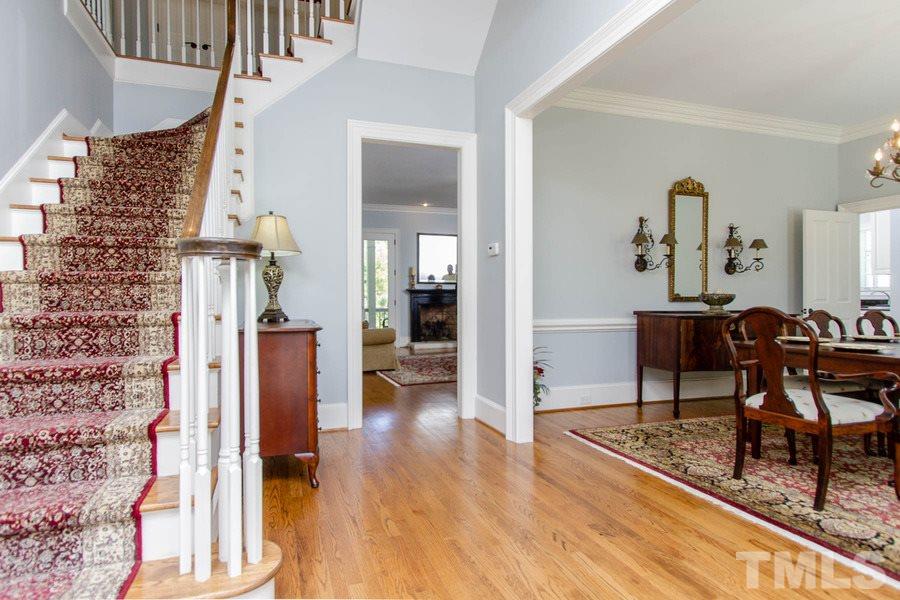 1717 Knox Road Raleigh, NC 27608 - Photo 3 of 25