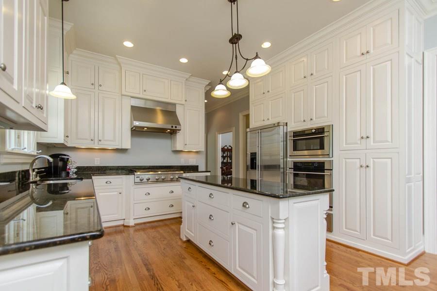 1717 Knox Road Raleigh, NC 27608 - Photo 8 of 25