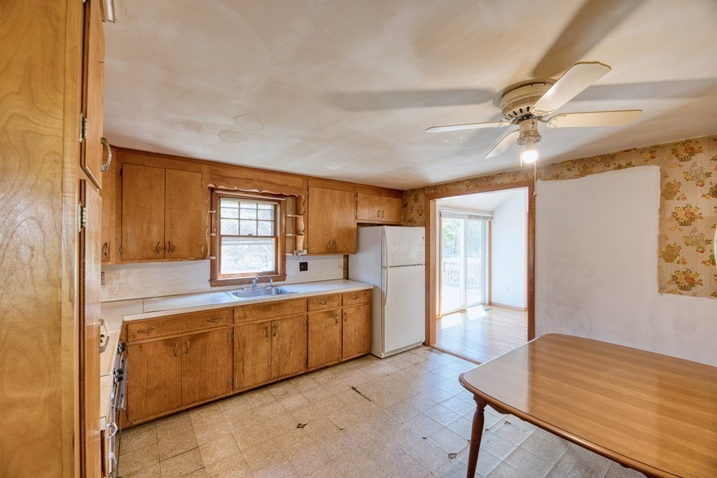 1043 Shore Road Bourne, MA 02559 - Photo 14 of 40 Gallery Image 14