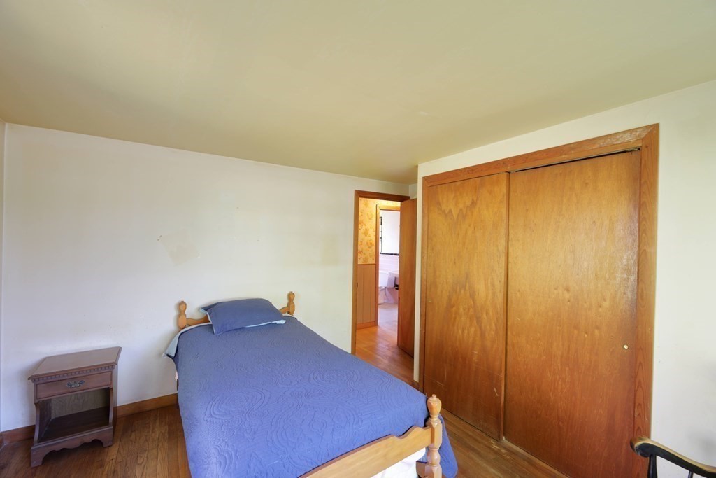 1043 Shore Road Bourne, MA 02559 - Photo 22 of 40 Gallery Image 22