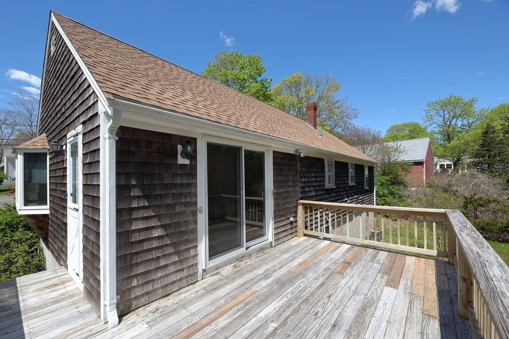 1043 Shore Road Bourne, MA 02559 - Photo 3 of 40 Gallery Image 3