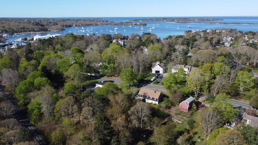 1043 Shore Road Bourne, MA 02559 - Photo 7 of 40 Gallery Image 7
