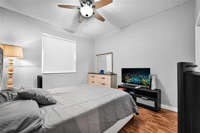 a view of walk in closet