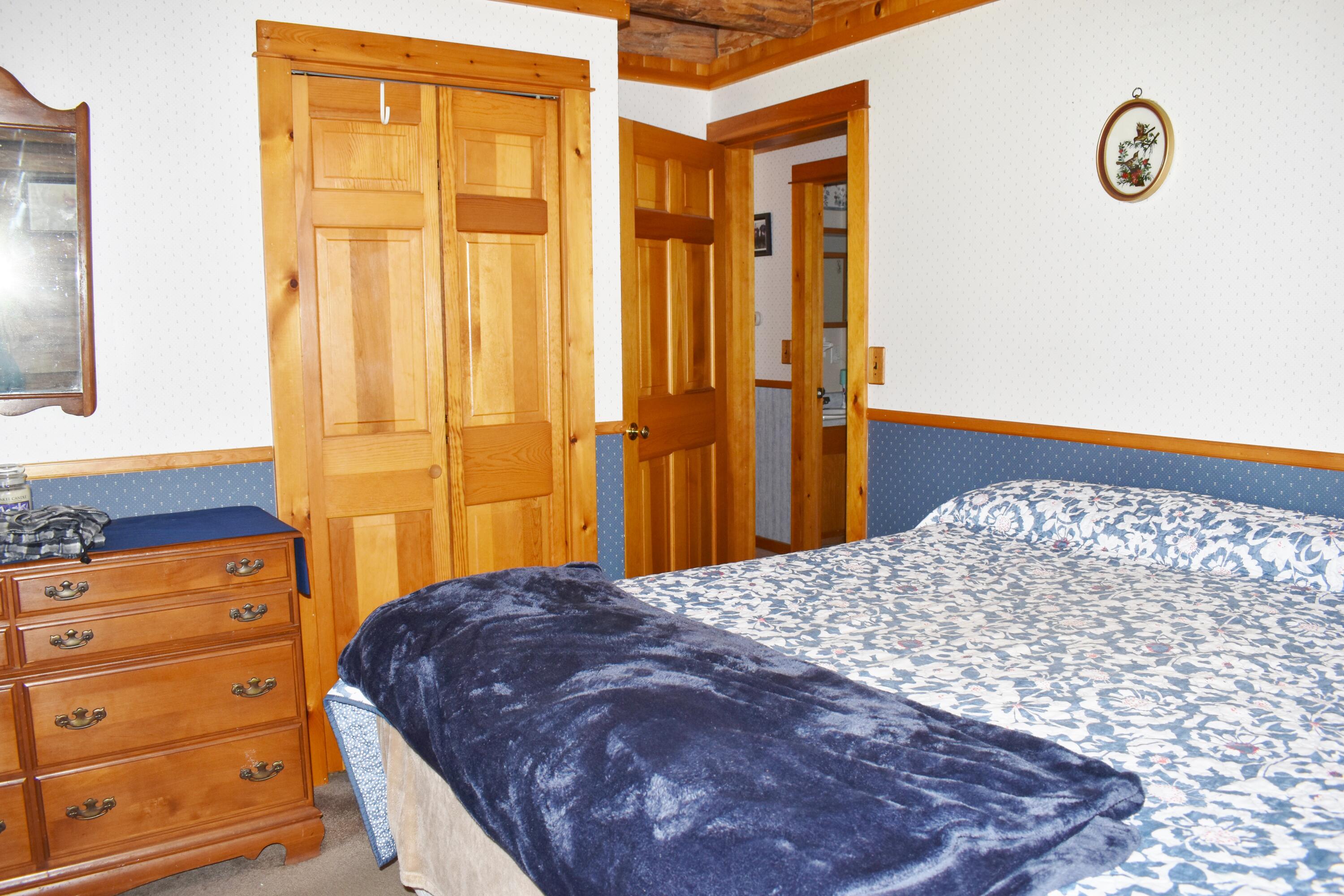 1416 Lee Road Lincoln, ME 04457 - Photo 19 of 37 DSC_0089