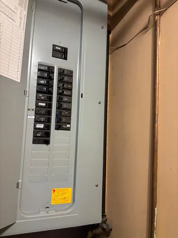 $209,900 | 471 1st Avenue Southwest, Glenville, MN 56036