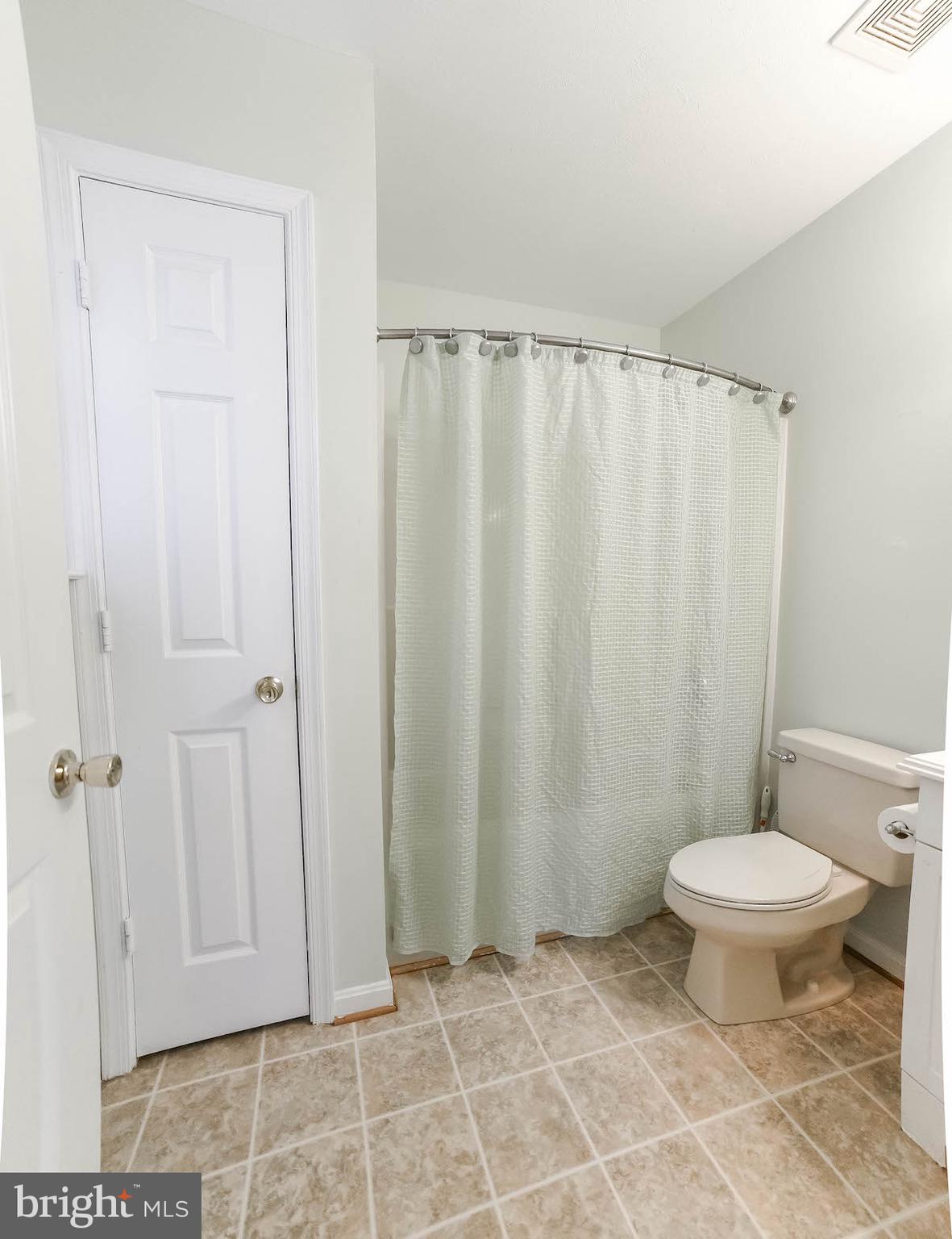 26669 South Laurel Glen Road California, MD 20619 - Photo 13 of 19 Gallery Image 13