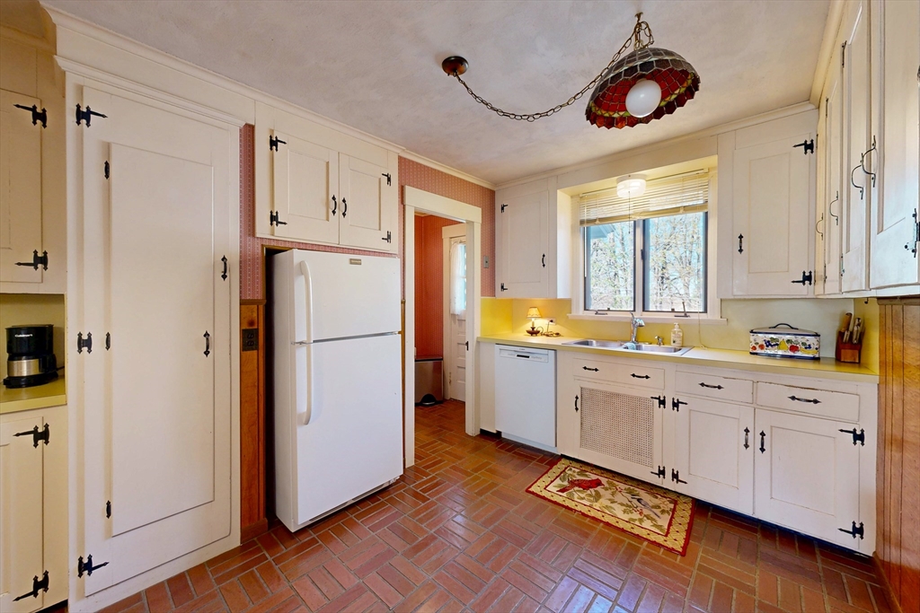 20 Baldwinville Road Templeton, MA 01468 - Photo 11 of 41