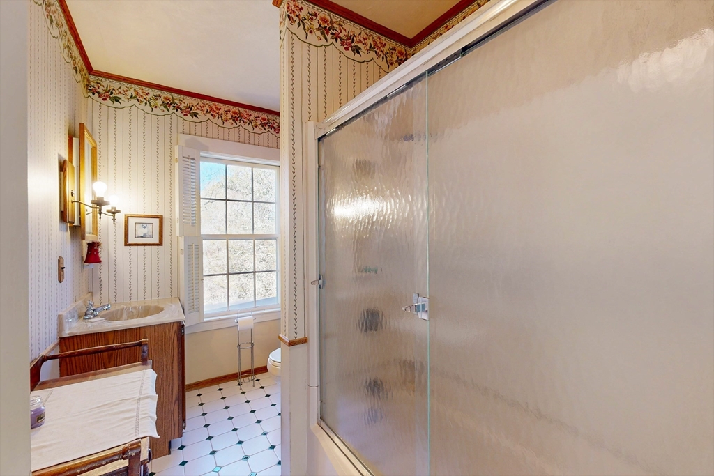 20 Baldwinville Road Templeton, MA 01468 - Photo 25 of 41