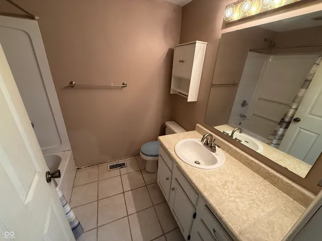 $269,900 | 8138 Baccus Court, Indianapolis, IN 46268