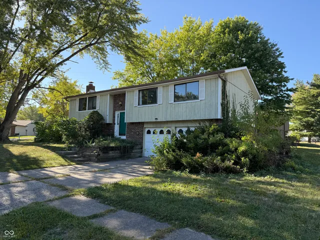 $269,900 | 8138 Baccus Court, Indianapolis, IN 46268