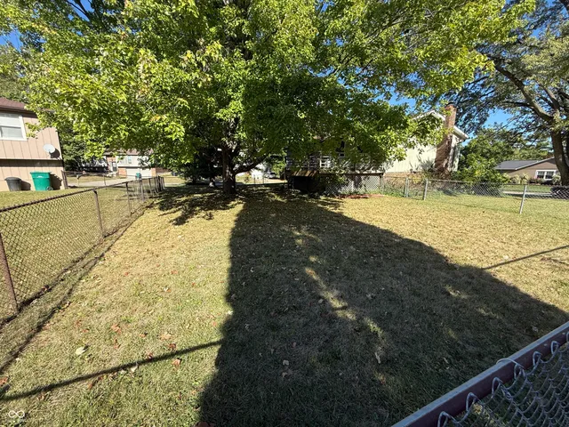 $269,900 | 8138 Baccus Court, Indianapolis, IN 46268