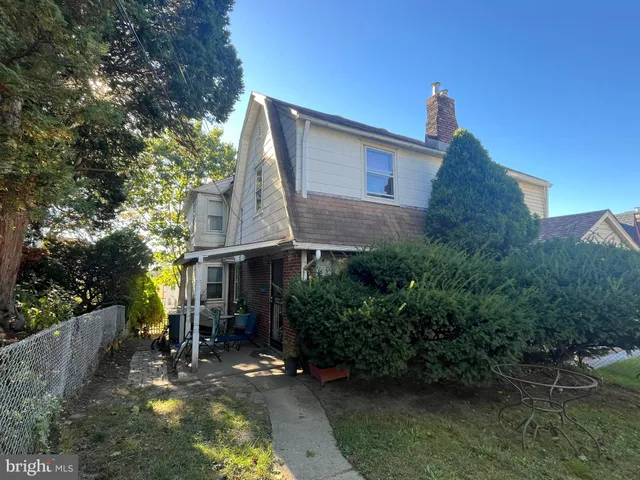 $375,000 | 623 Wynnewood Road, Ardmore, PA 19003