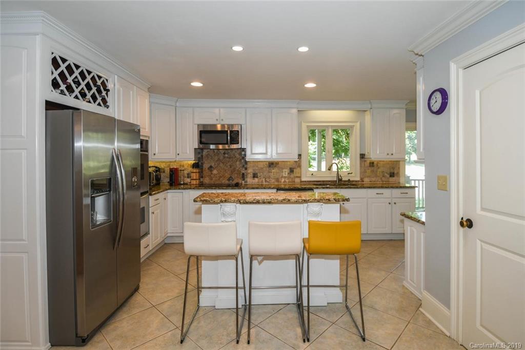 8134 Raintree Lane Charlotte, NC 28277 - Photo 11 of 24 Gallery Image 11