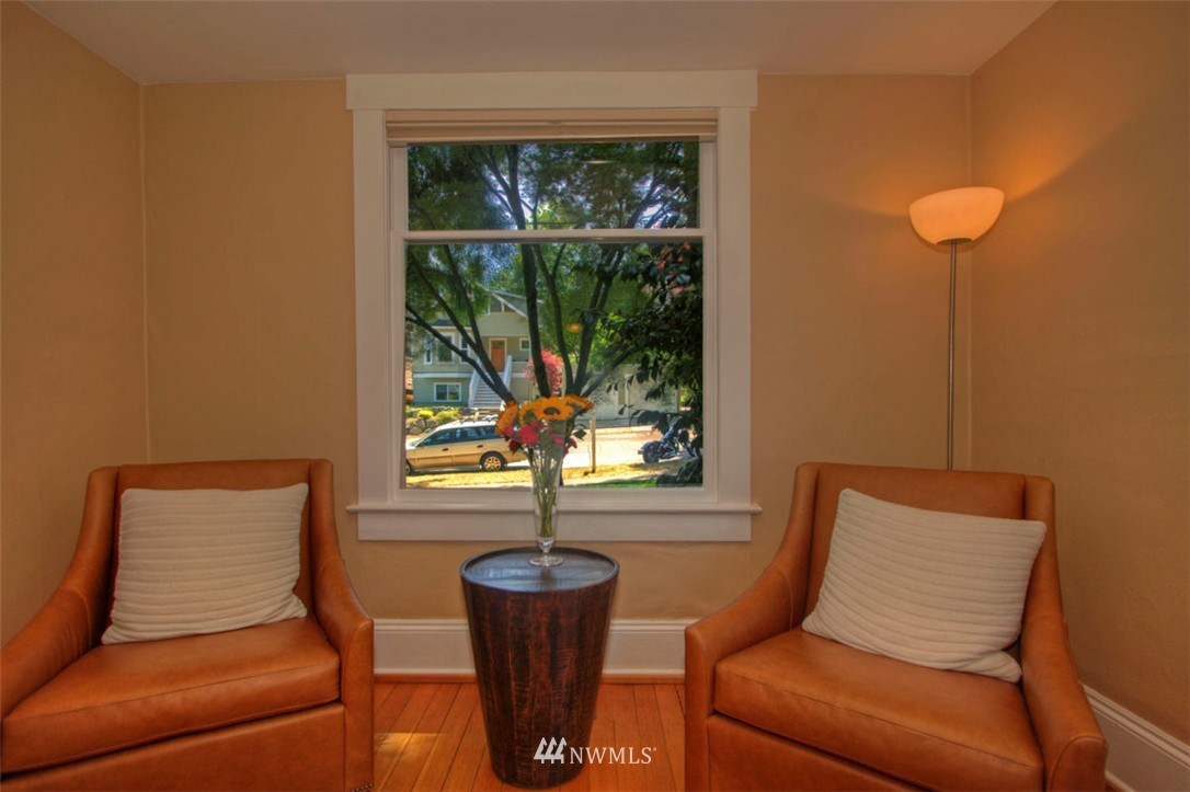 706 North 63rd Street Seattle, WA 98103 - Photo 6 of 23 Gallery Image 6