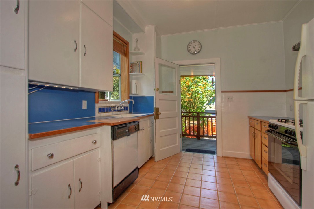 706 North 63rd Street Seattle, WA 98103 - Photo 10 of 23 Gallery Image 10