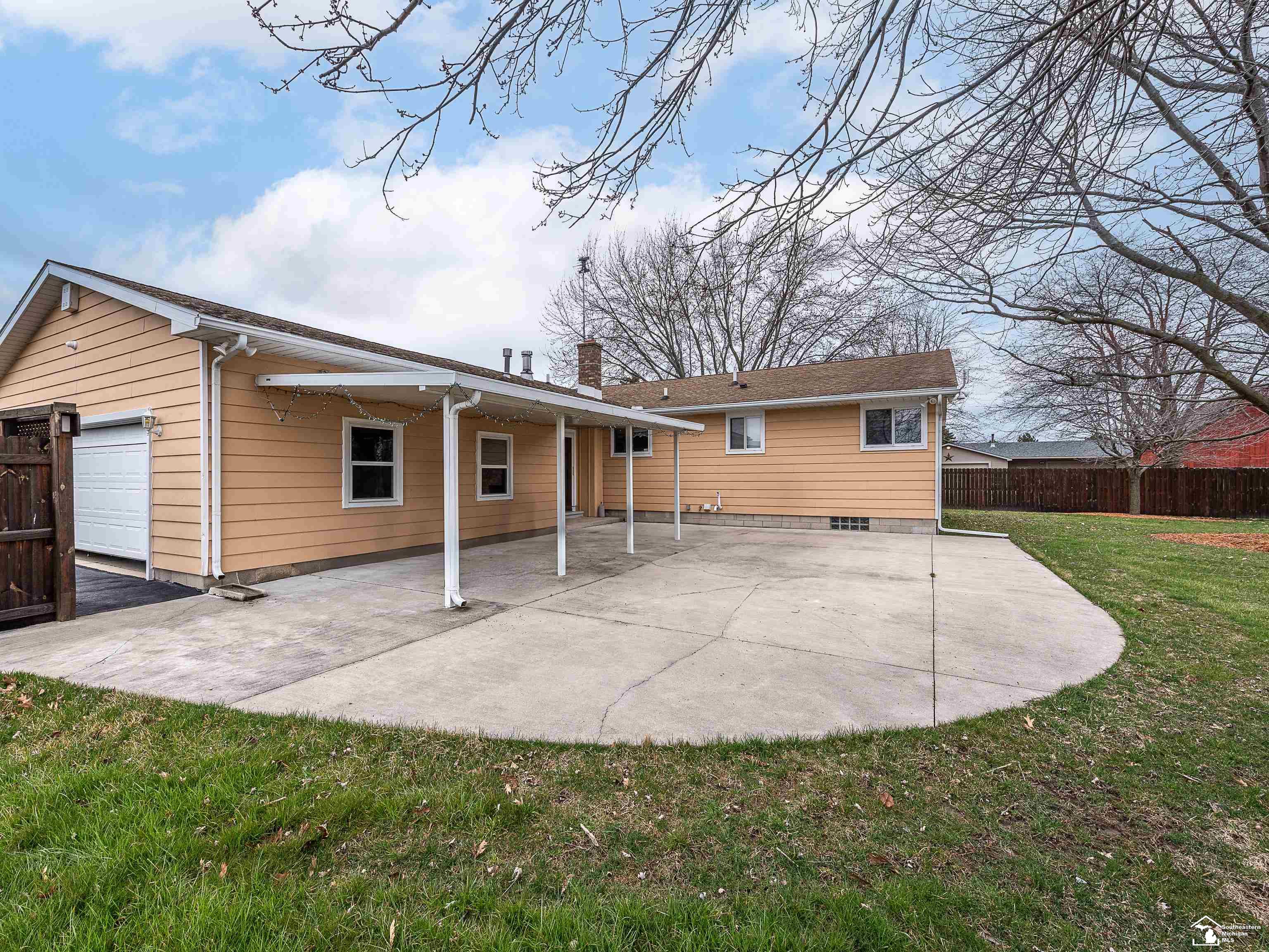 8494 Armstrong Road Newport, MI 48166 - Photo 22 of 40 50137614-d742a811-e701-470d-ad21-3fd8d941673a.JPG