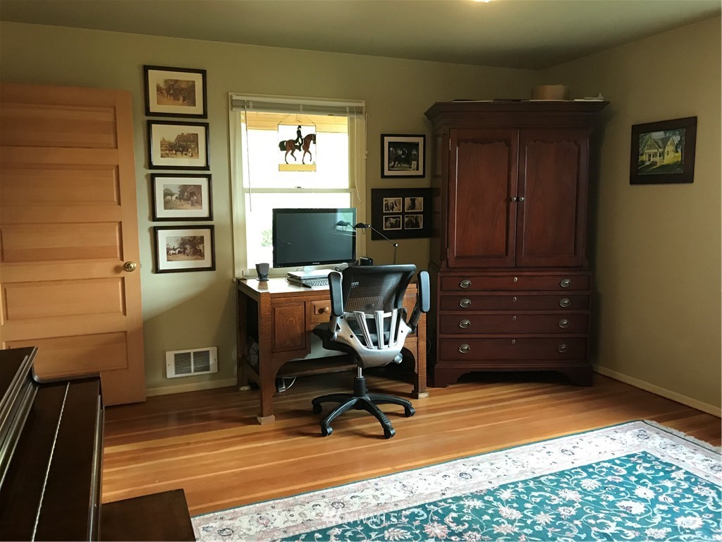 6815 Skipley Road Snohomish, WA 98290 - Photo 14 of 36 a view of a workspace with furniture