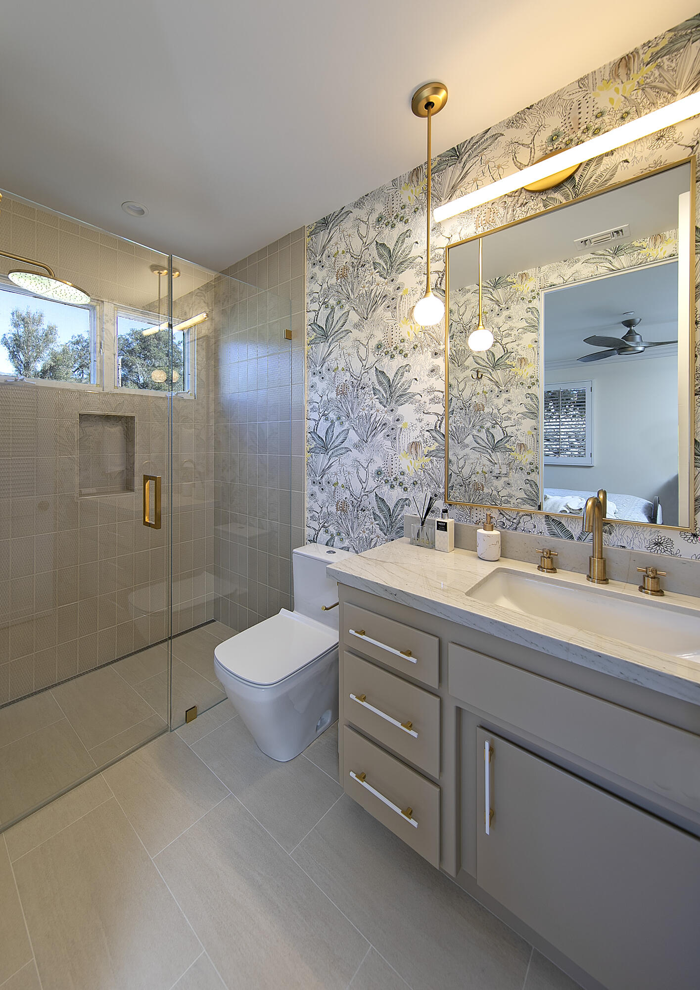 1138 Hill Road Santa Barbara, CA 93108 - Photo 17 of 25 a bathroom with a double vanity sink toilet and shower