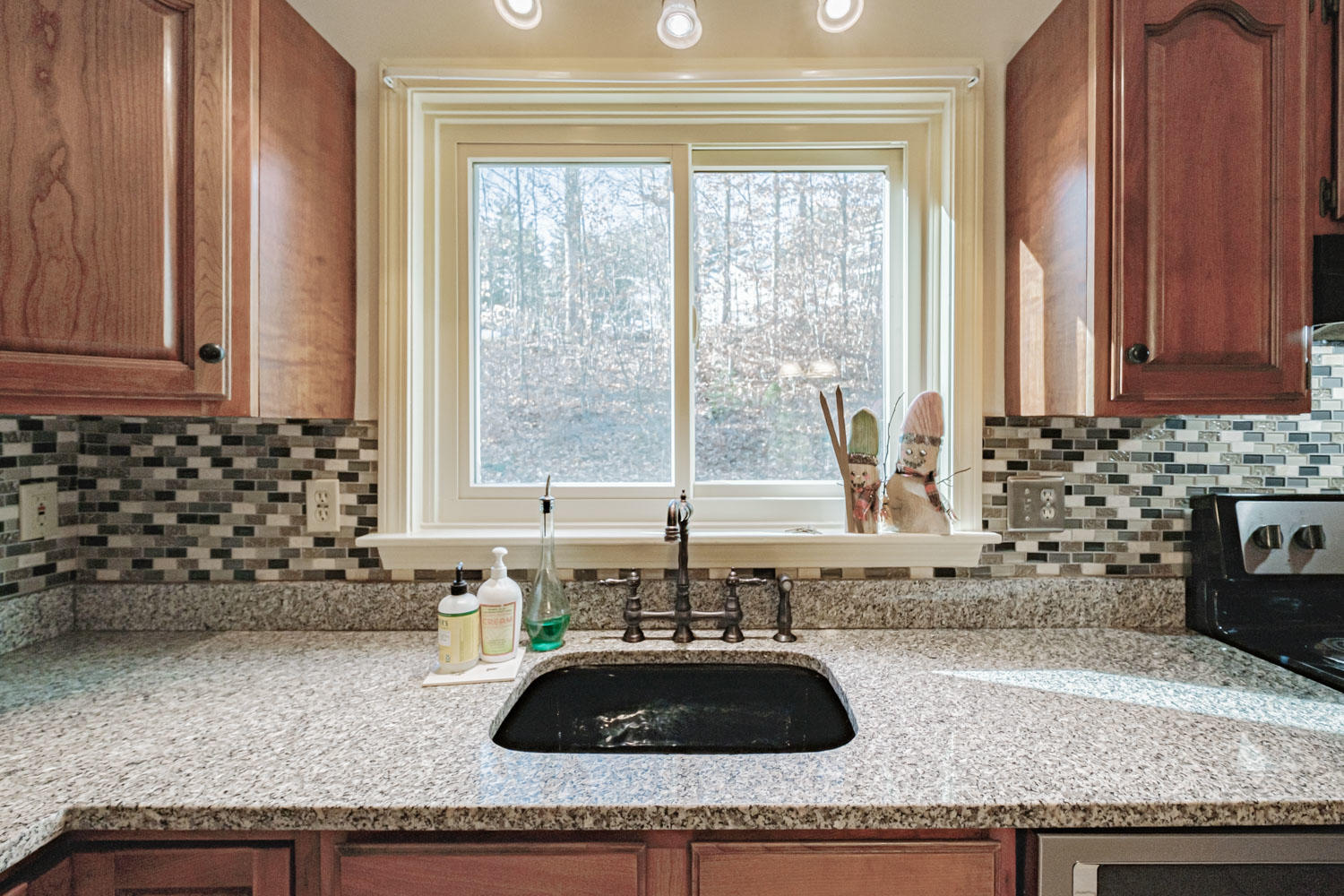 11 Marginal Way Springvale, ME 04083 - Photo 10 of 40 Kitchen Sink