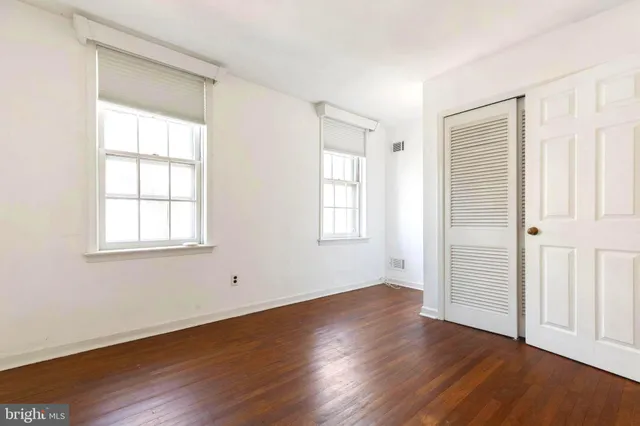 $650,000 | 2304 Waverly Street, Philadelphia, PA 19146