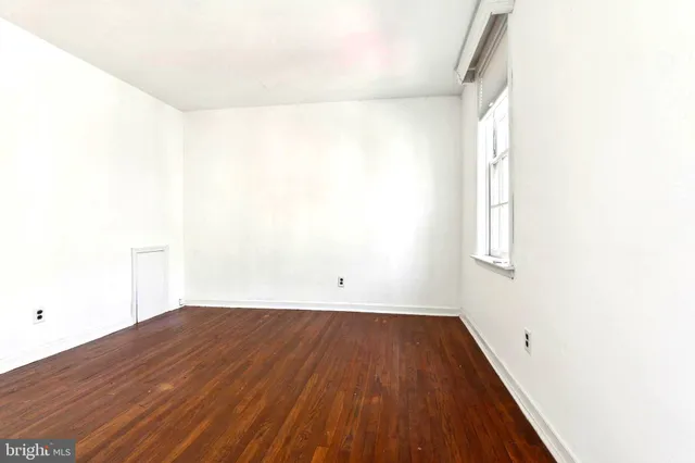 $650,000 | 2304 Waverly Street, Philadelphia, PA 19146