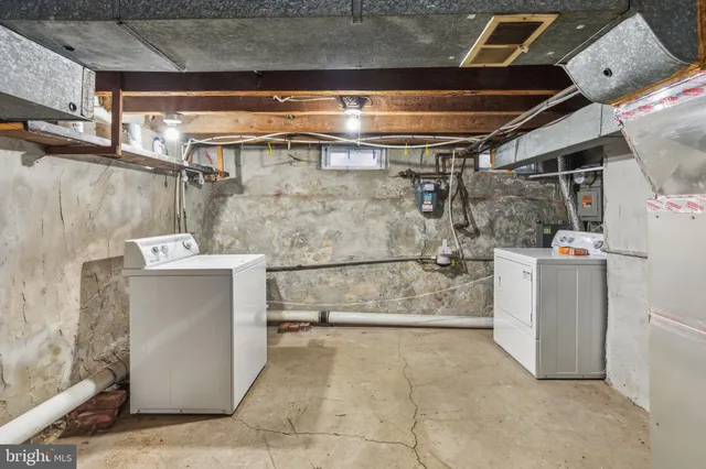 $650,000 | 2304 Waverly Street, Philadelphia, PA 19146