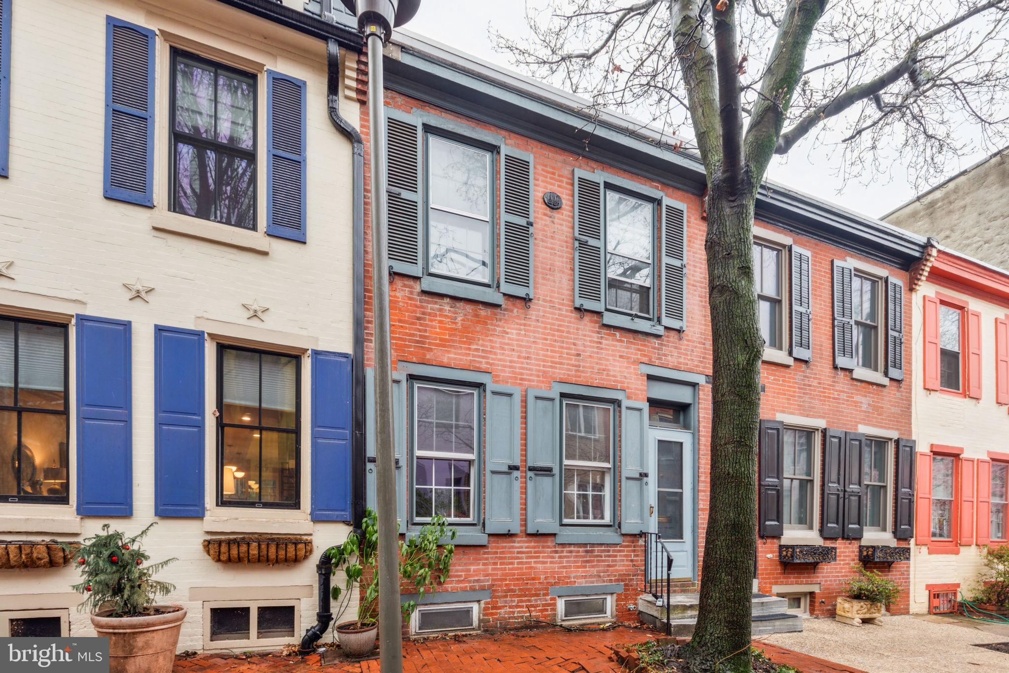 2304 Waverly Street Philadelphia, PA 19146 - Photo 29 of 30