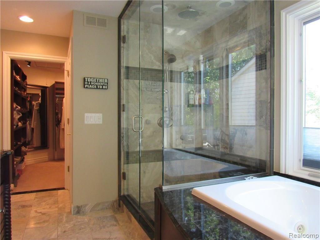 3853 Beechcrest Road Rochester Hills, MI 48309 - Photo 25 of 55