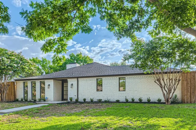 $889,000 | 16212 Spring Creek Road, Dallas, TX 75248