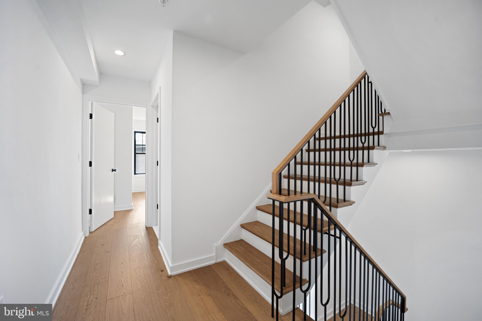 761 South Cleveland Street Philadelphia, PA 19146 - Photo 18 of 48