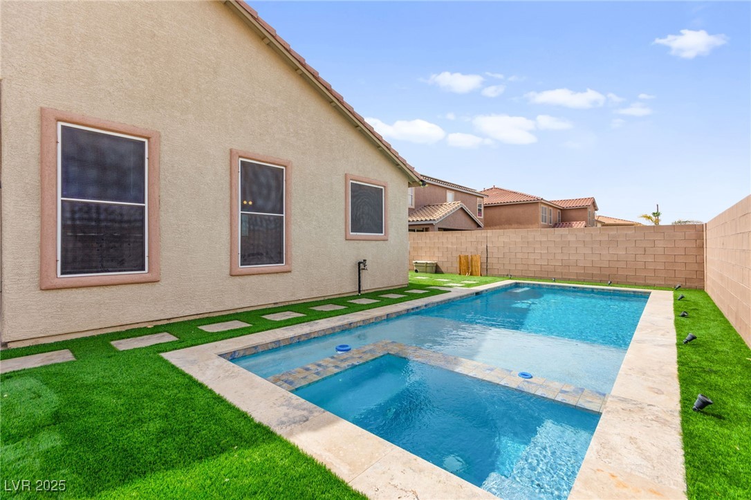 820 Wintersweet Road Henderson, NV 89015 - Photo 5 of 58 Gallery Image 5