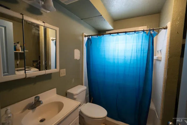 $355,000 | 1715 Almo Avenue, Burley, ID 83318