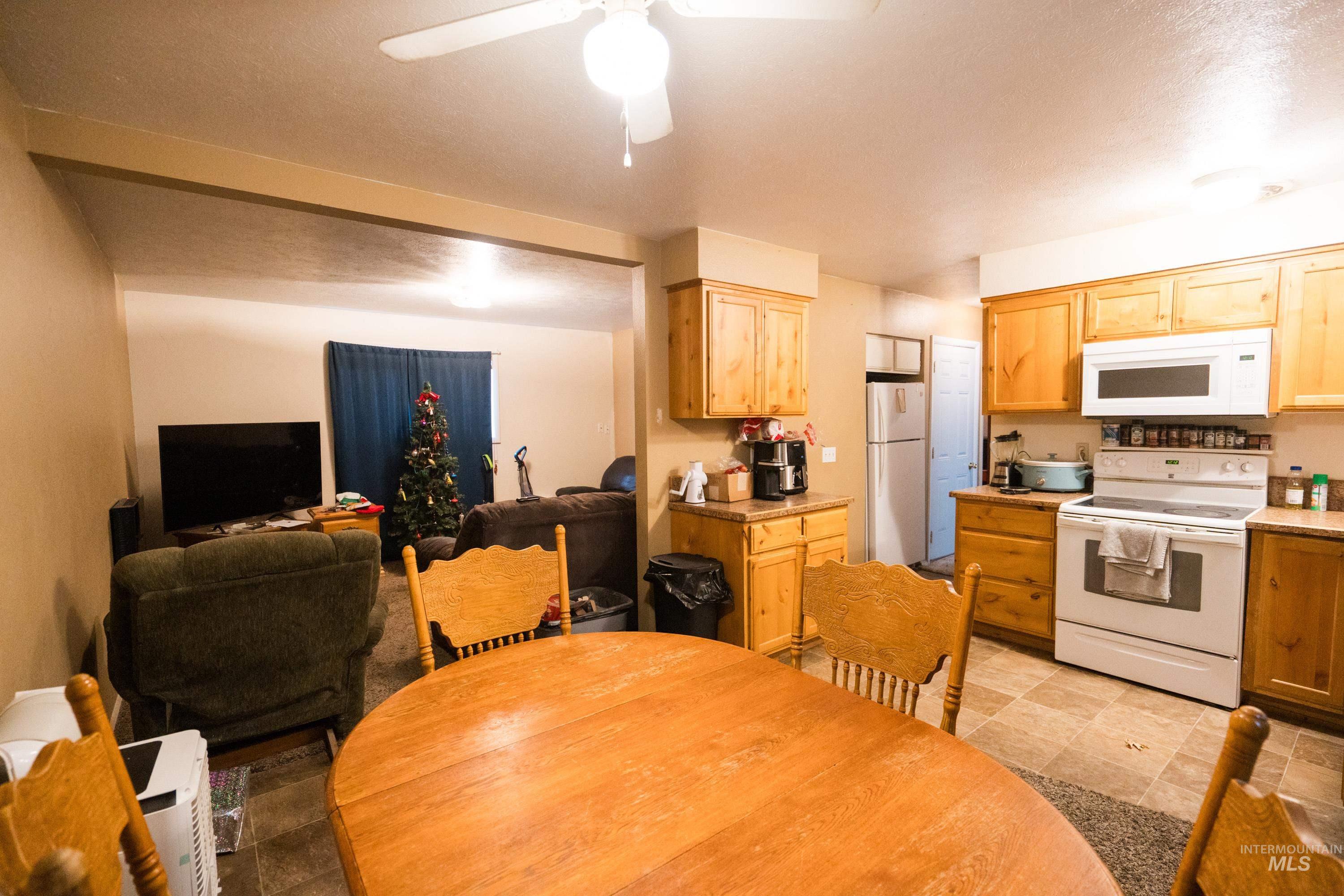 1715 Almo Avenue Burley, ID 83318 - Photo 10 of 15