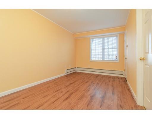 14 Blake Street Worcester, MA 01604 - Photo 18 of 24 Gallery Image 18