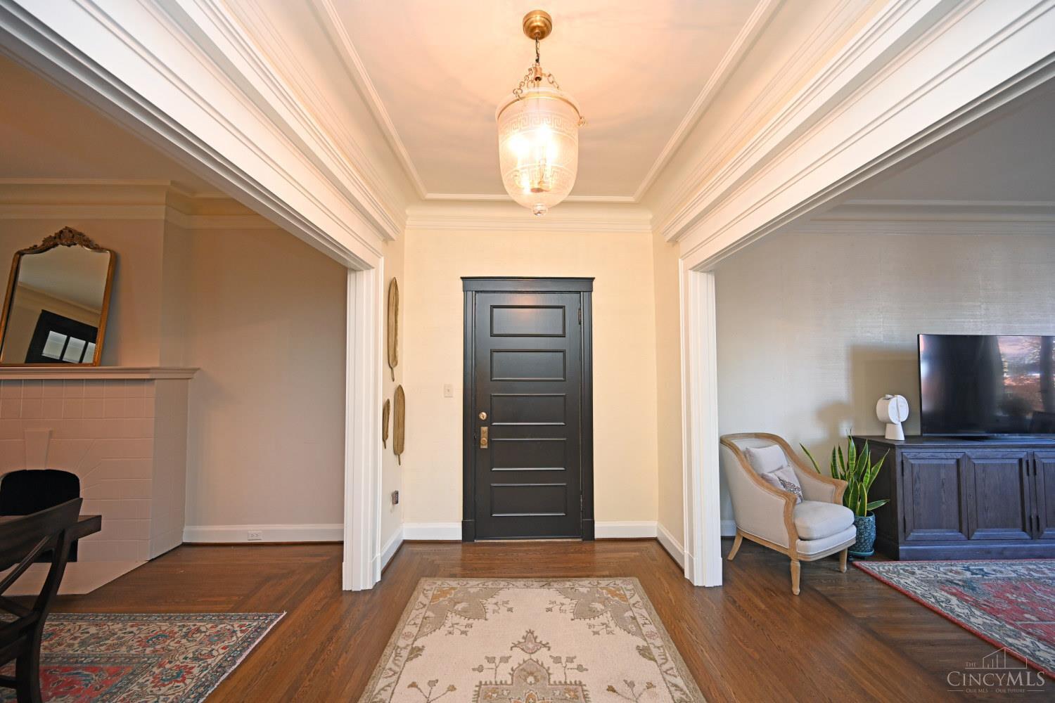 2136 Madison Road, Unit B Cincinnati, OH 45208 - Photo 6 of 41