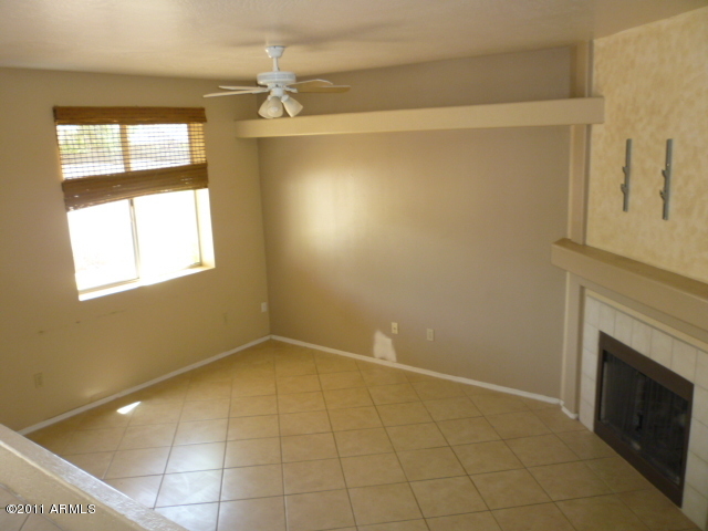 1437 East Mineral Road Gilbert, AZ 85234 - Photo 13 of 36 family2