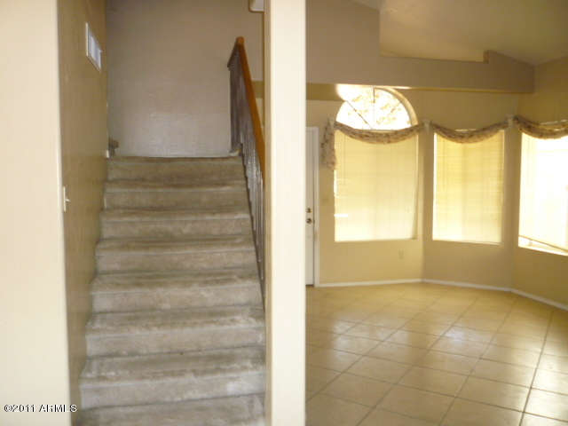 1437 East Mineral Road Gilbert, AZ 85234 - Photo 31 of 36 Stair way